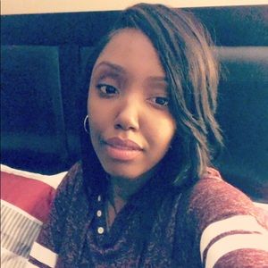 Meet your Posher, Donesha